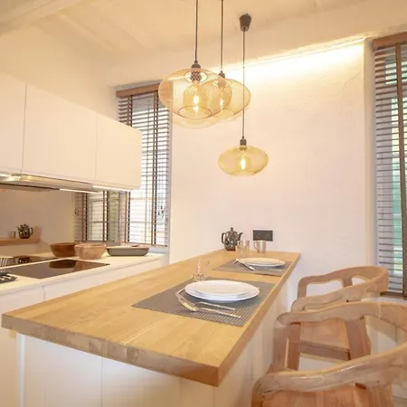 Apartamento Luxueux Appartement, Centre Historique 50m Du Port Et De La De La Ponche *