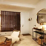 Luxueux Appartement, Centre Historique 50m Du Port Et De La De La Ponche דירה *